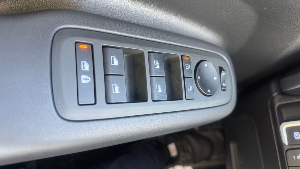 Certified 2025 Hyundai Santa Fe SE image 14