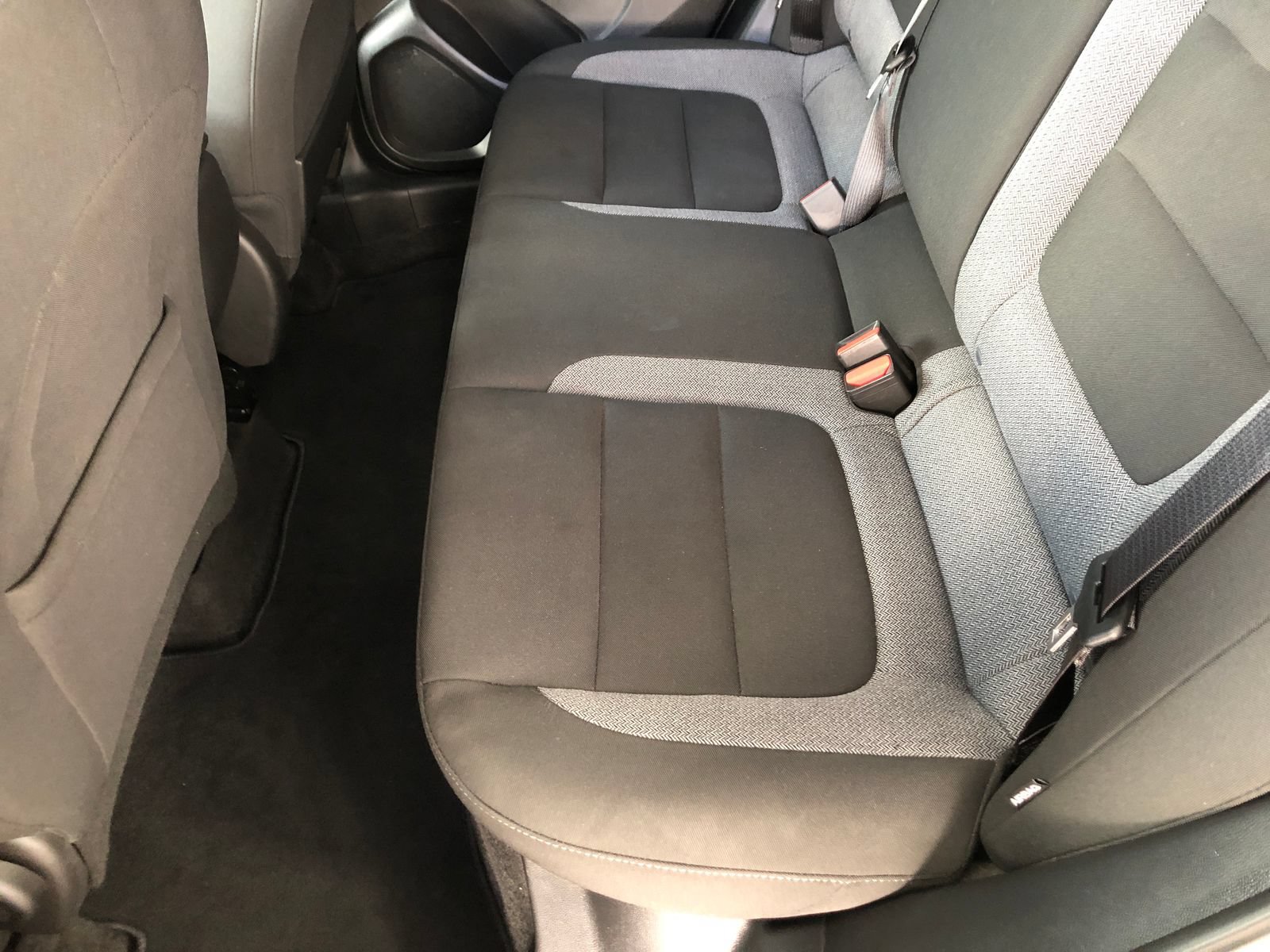 Used 2025 Chevrolet TrailBlazer LS w/ LS Convenience Package FWD image 14