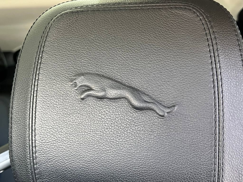 Used 2021 Jaguar F-PACE S AWD/4WD image 14