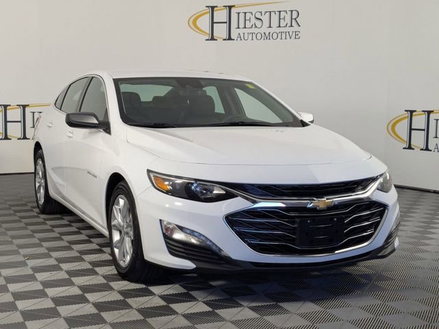 Used 2024 Chevrolet Malibu LT image 2