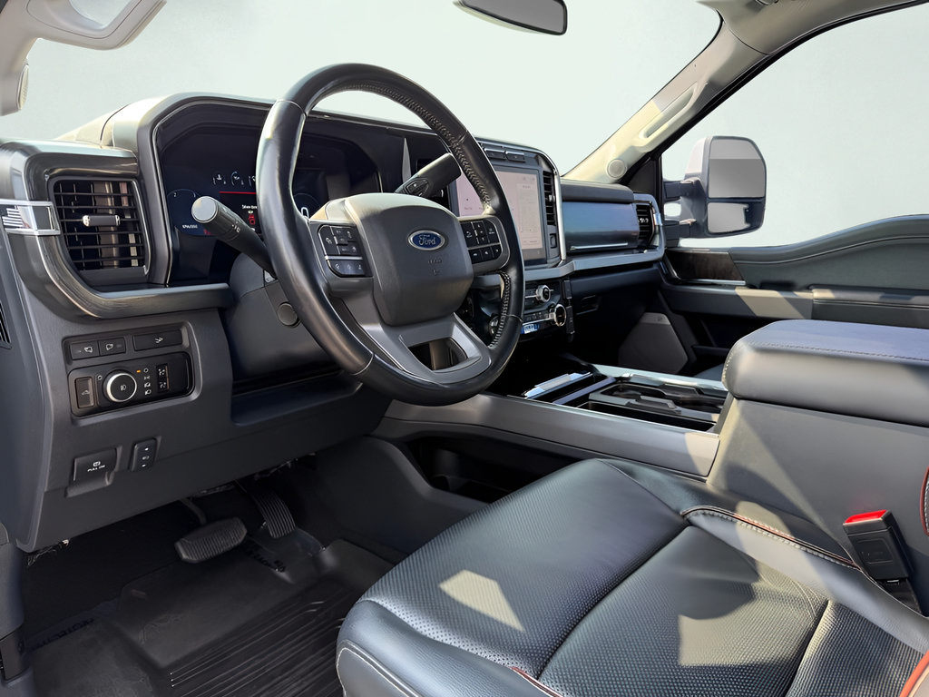 Used 2023 Ford F350 Lariat w/ Lariat Ultimate Package AWD/4WD image 2