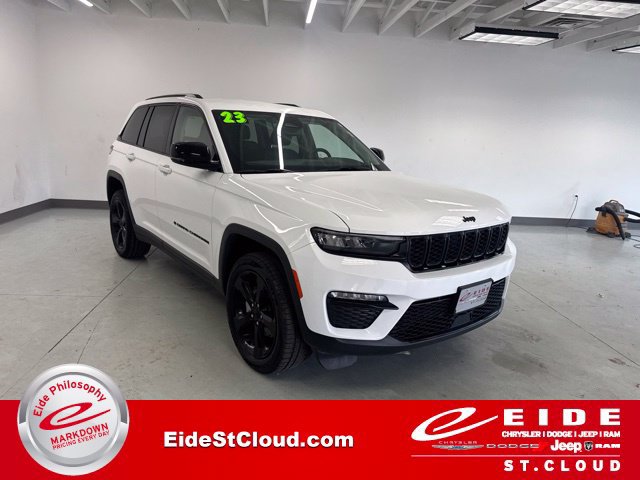Used 2023 Jeep Grand Cherokee Limited w/ Black Appearance Package