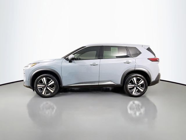 Used 2023 Nissan Rogue SL w/ SL Premium Package image 4