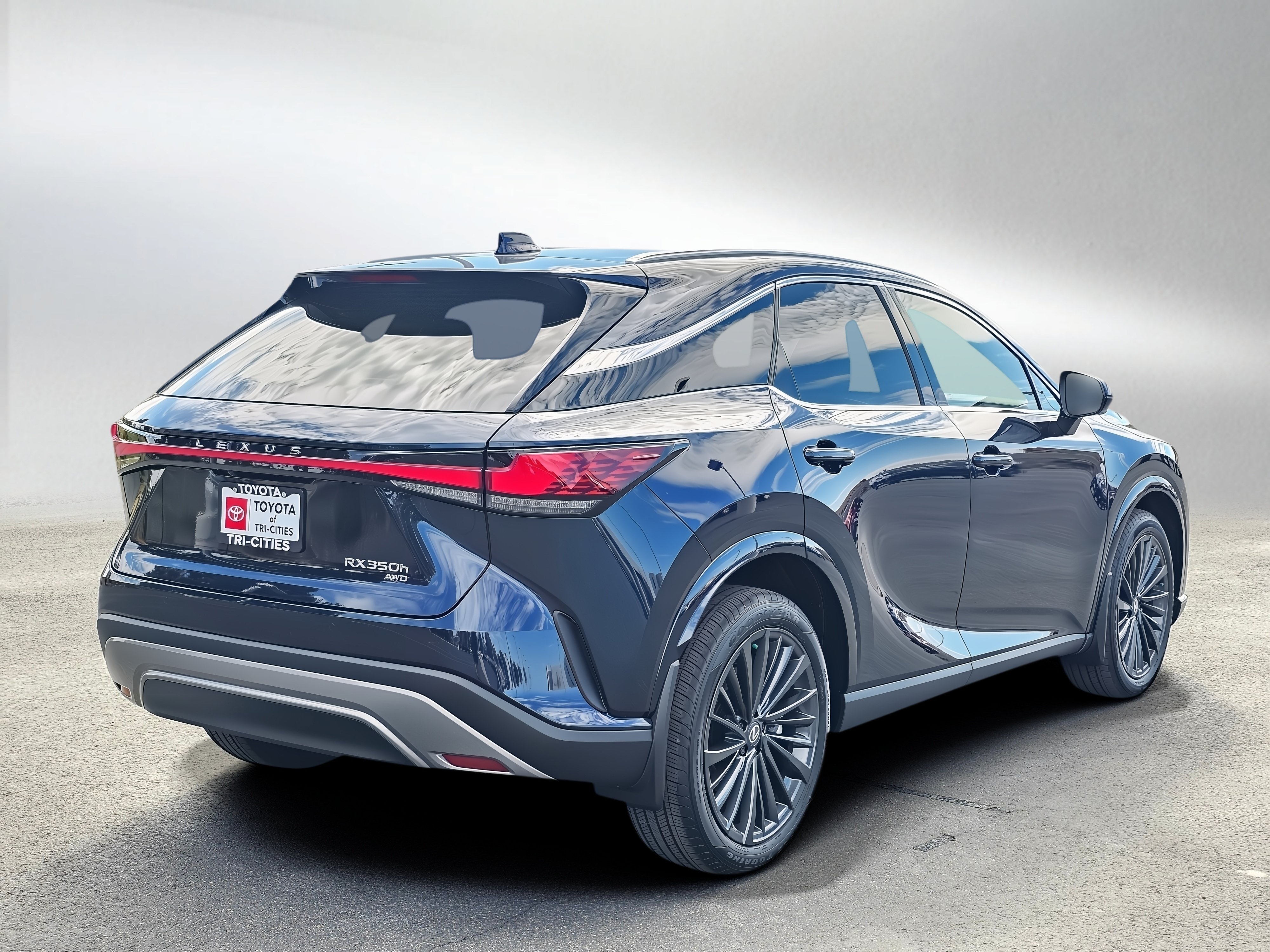 Used 2026 Lexus RX 350h w/ Convenience Package AWD/4WD image 18