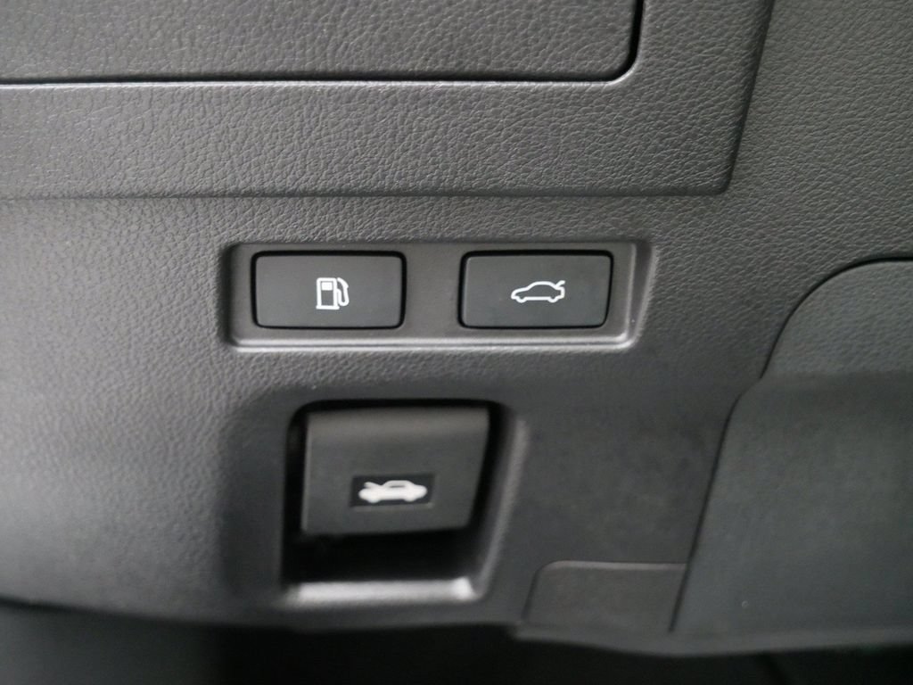 Certified 2024 Lexus ES 300h w/ Premium Package FWD image 18