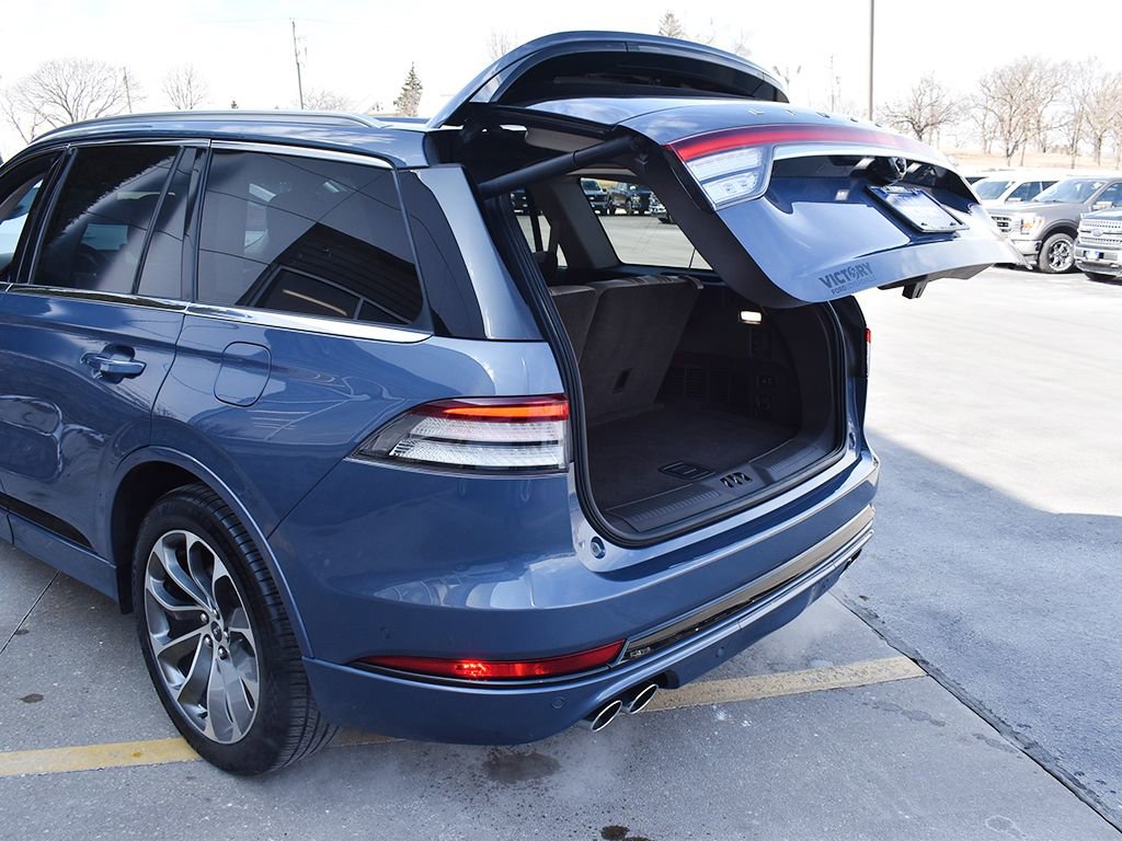 Used 2021 Lincoln Aviator Grand Touring w/ Equipment Group 301A AWD/4WD image 35
