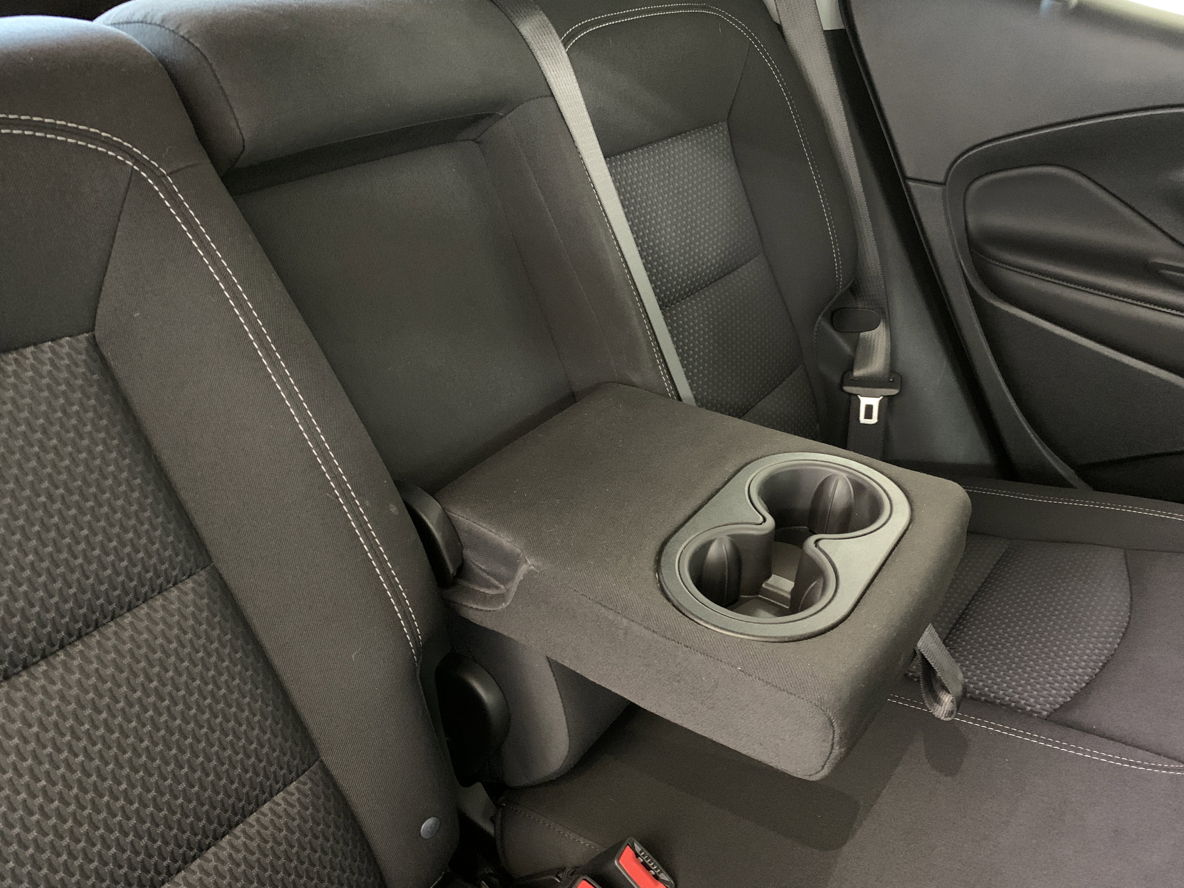 Used 2022 GMC Terrain SLE w/ Driver Convenience Package image 36