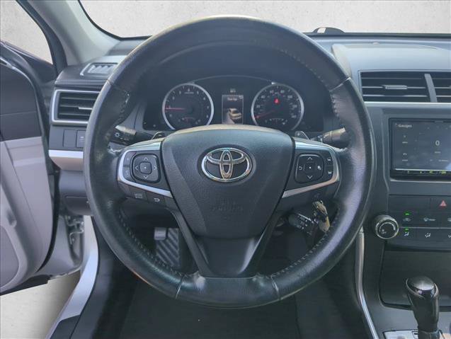 Used 2016 Toyota Camry SE FWD image 13