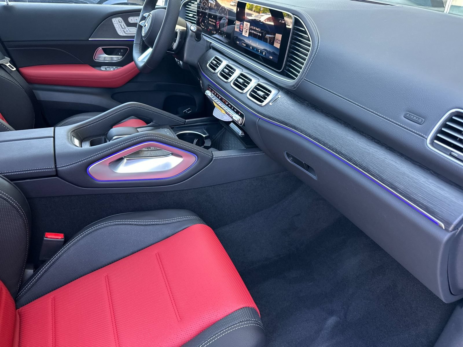 New 2026 Mercedes-Benz GLE 450 4MATIC Coupe image 16