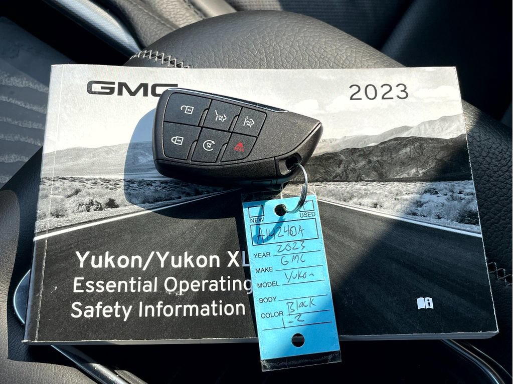 Used 2023 GMC Yukon XL Denali w/ LPO, Floor Liner Package AWD/4WD image 21