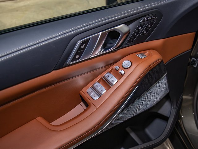 New 2026 BMW ALPINA XB7 AWD/4WD image 14