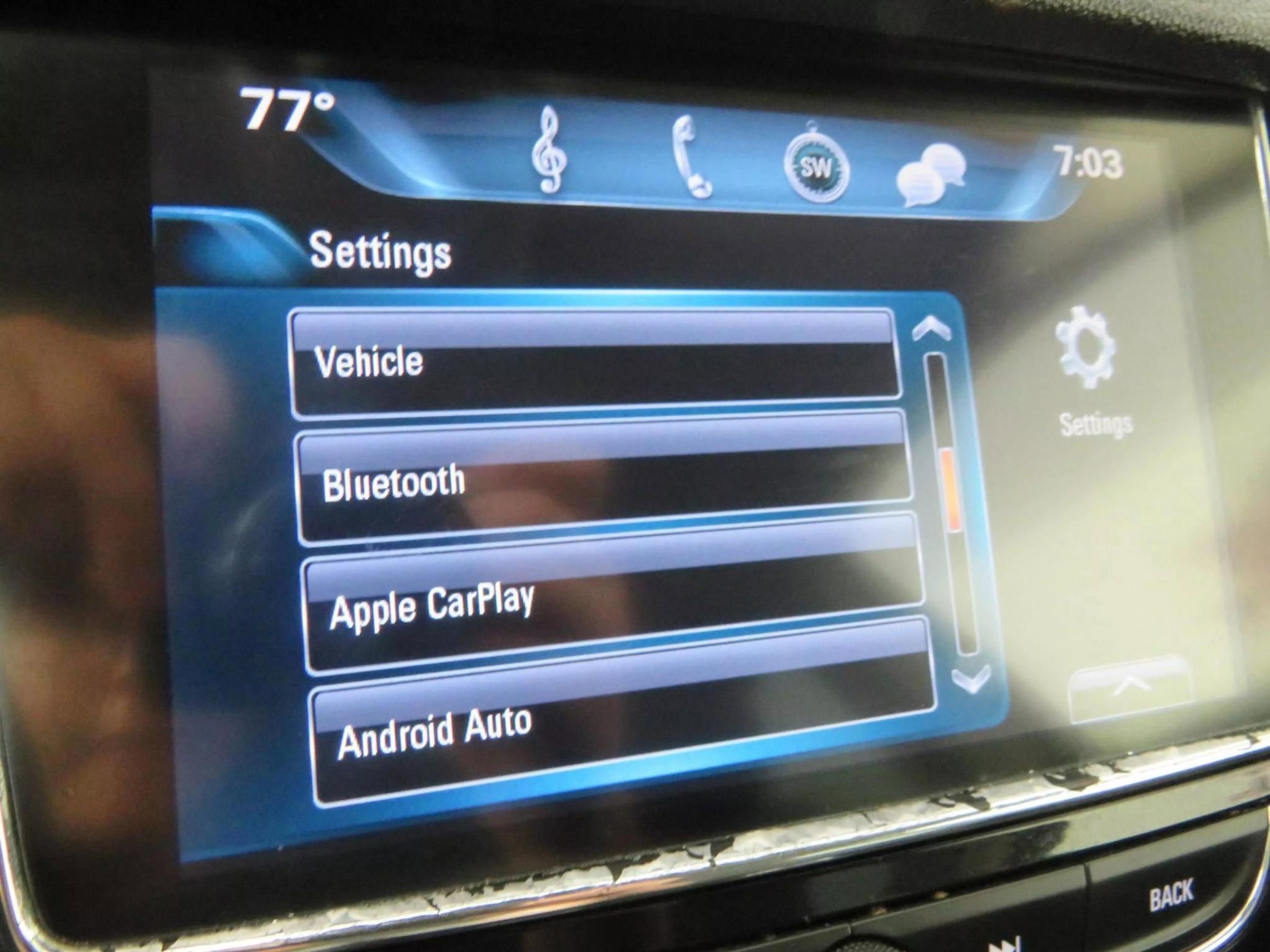 Used 2020 Buick Encore Essence image 20