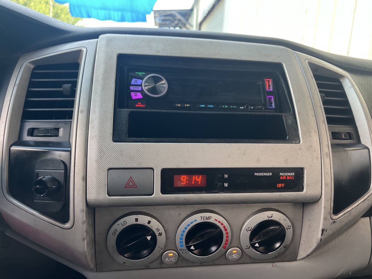 Used 2010 Toyota Tacoma PreRunner RWD image 18