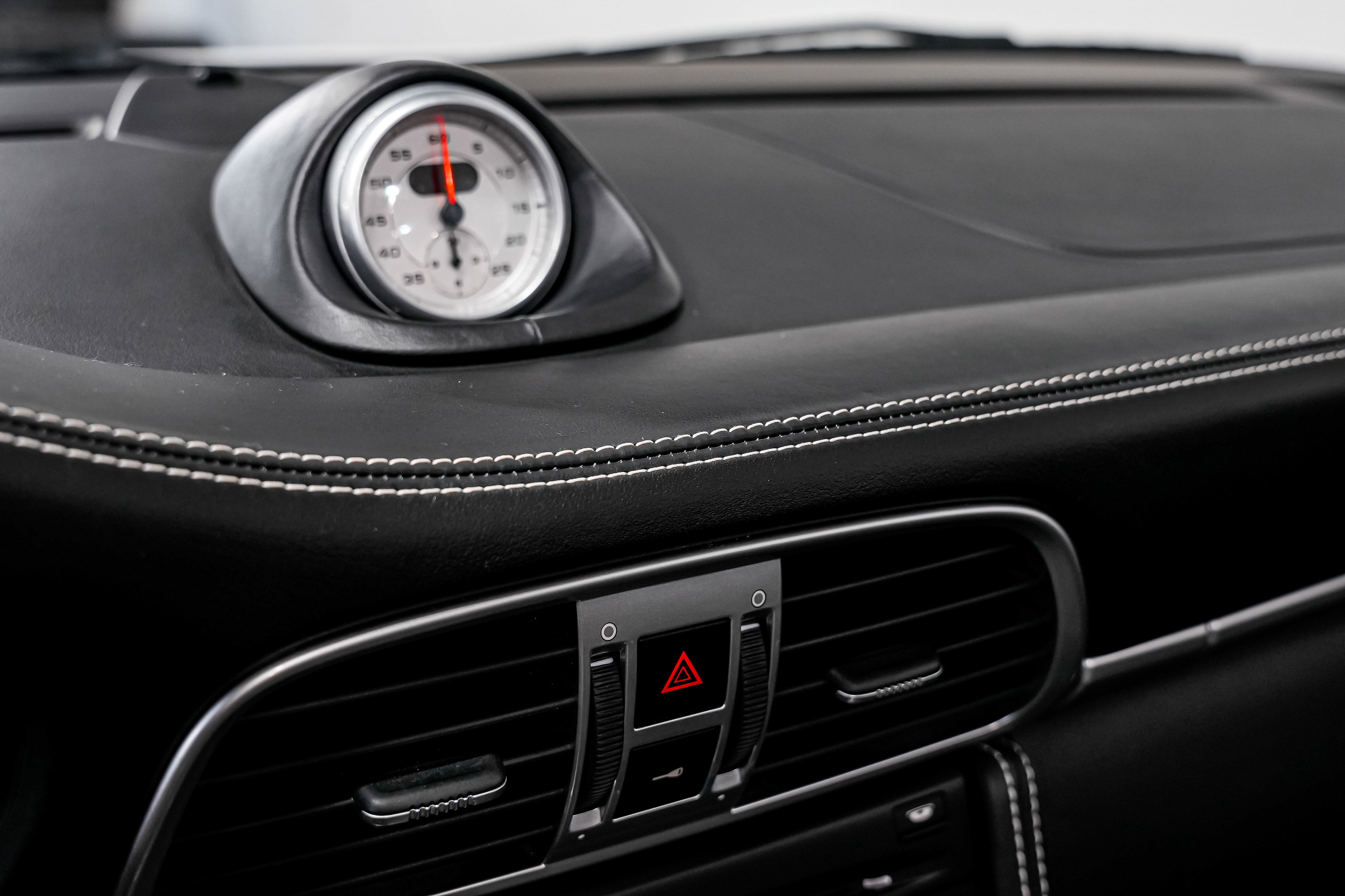 Used 2011 Porsche 911 Turbo S image 13