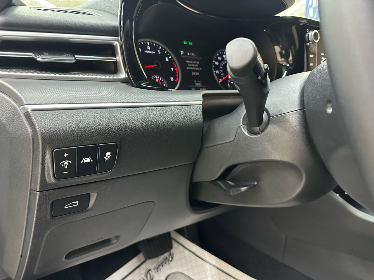 Used 2023 Kia K5 GT-Line w/ GT-Line Premium Package image 18