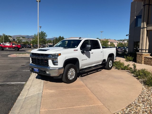 Used 2023 Chevrolet Silverado 2500 LT w/ Convenience Package AWD/4WD image 8