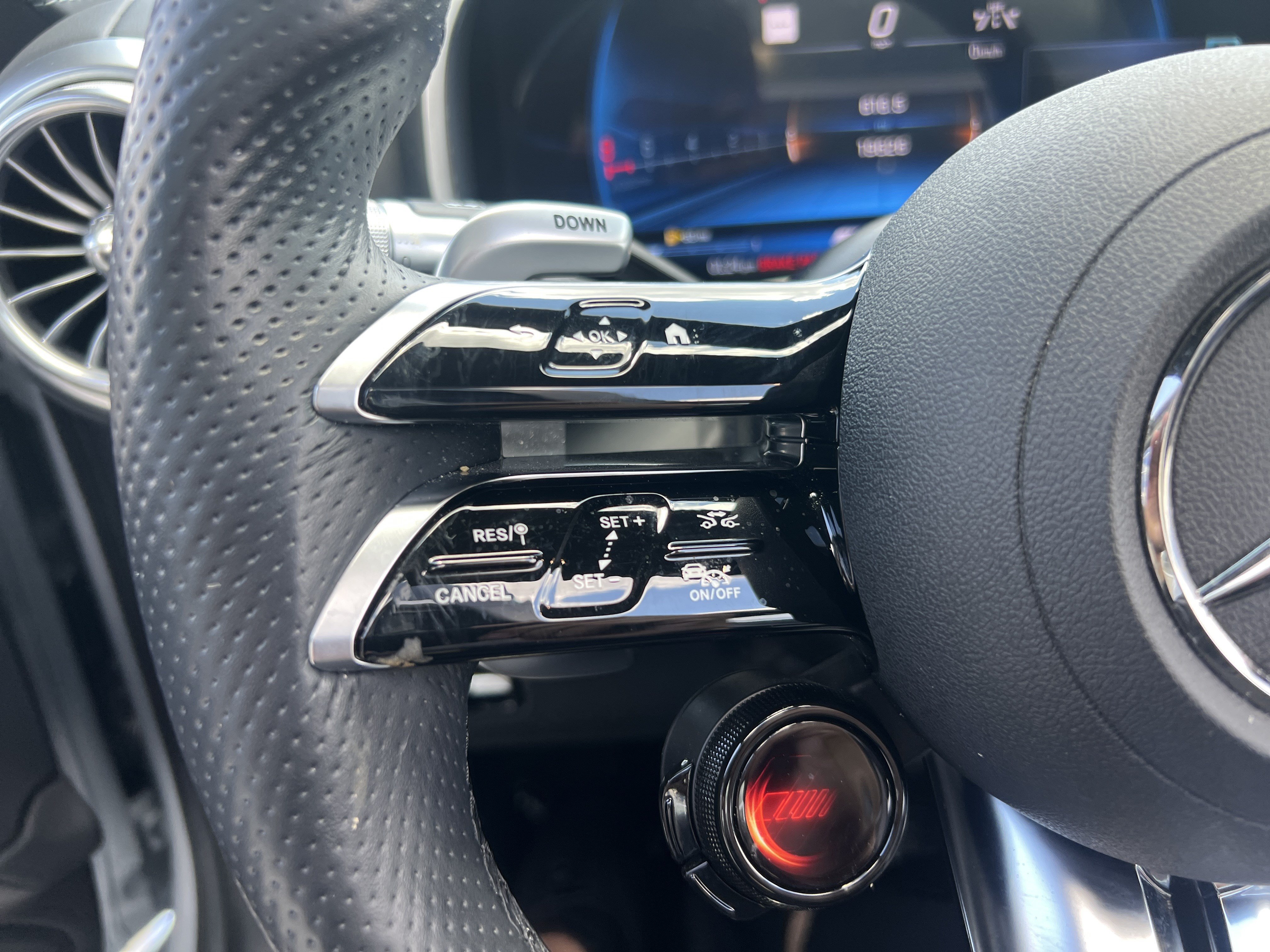 Used 2022 Mercedes-Benz SL 63 AMG 4MATIC image 19