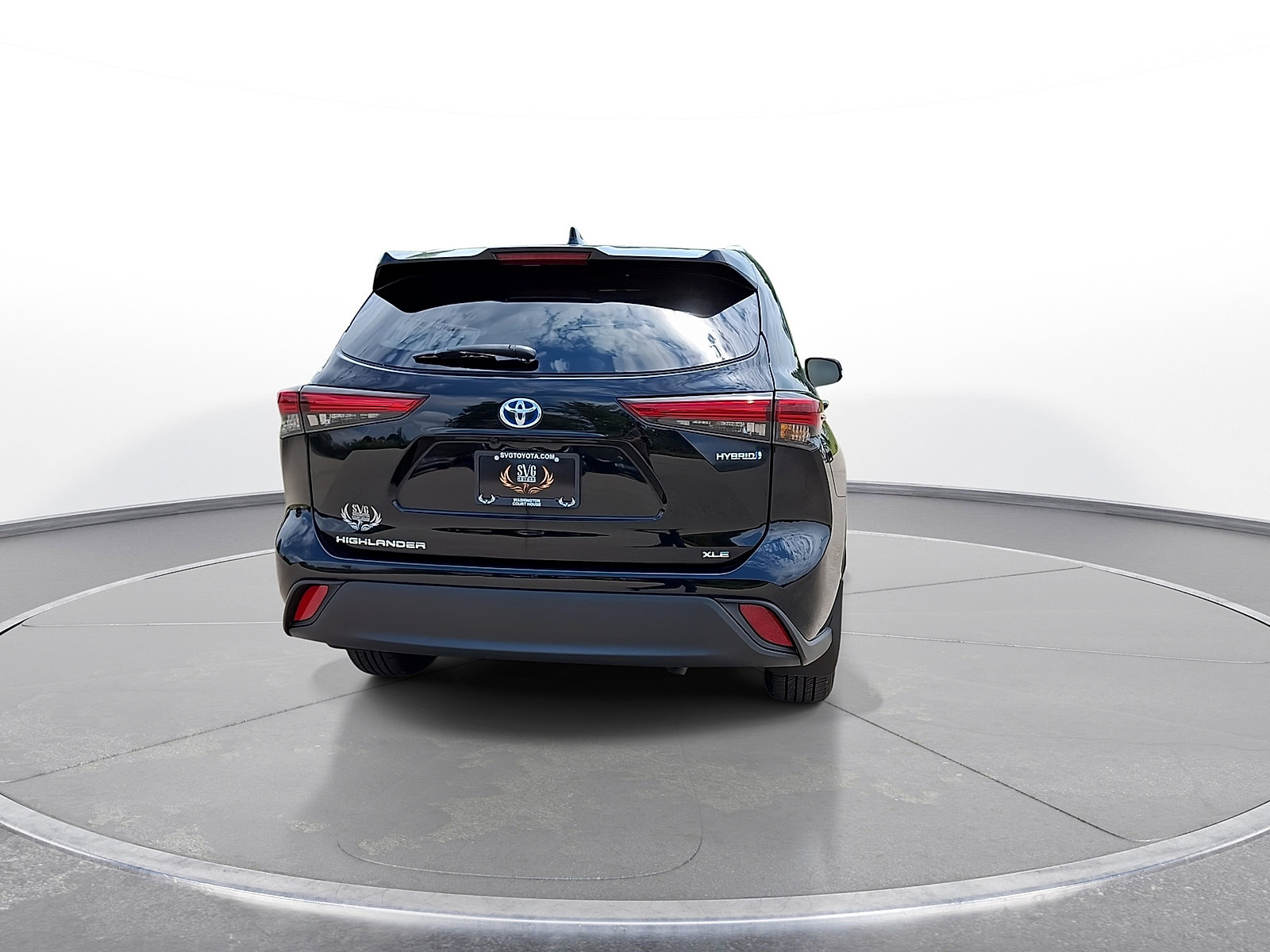 Used 2023 Toyota Highlander XLE AWD/4WD image 7