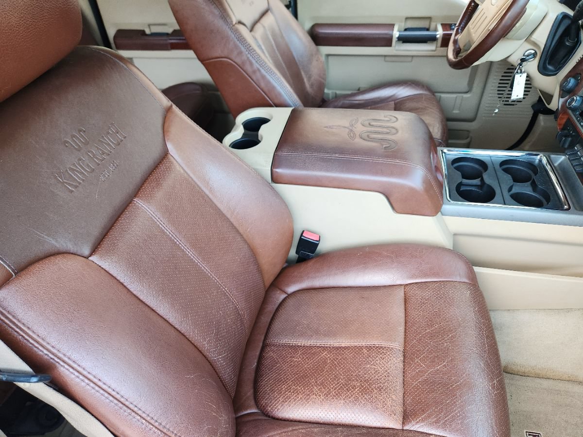 Used 2011 Ford F250 King Ranch w/ King Ranch w/Chrome Pkg AWD/4WD image 35