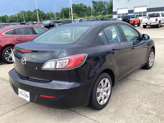 Used 2013 MAZDA MAZDA3 i SV FWD image 11