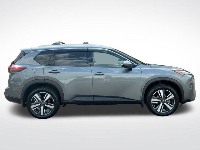 Used 2024 Nissan Rogue SL w/ SL Premium Package AWD/4WD image 7