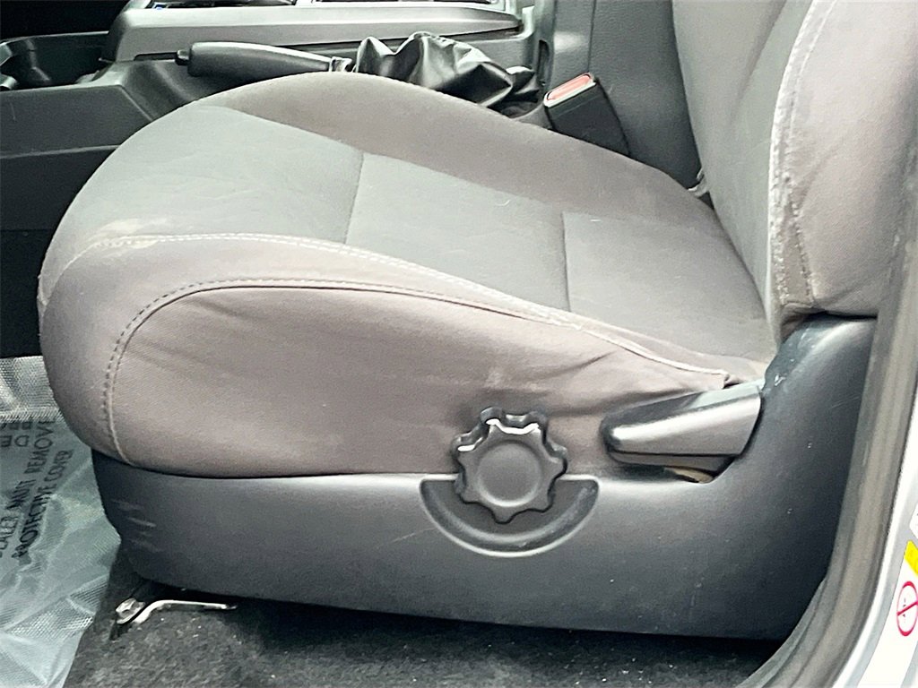 Used 2019 Toyota Tacoma w/ TRD Off-Road Package image 19