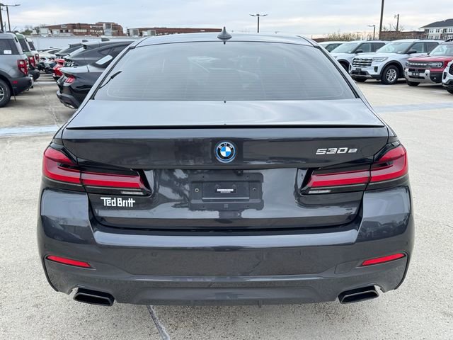 Used 2023 BMW 530e w/ M Sport Package image 6