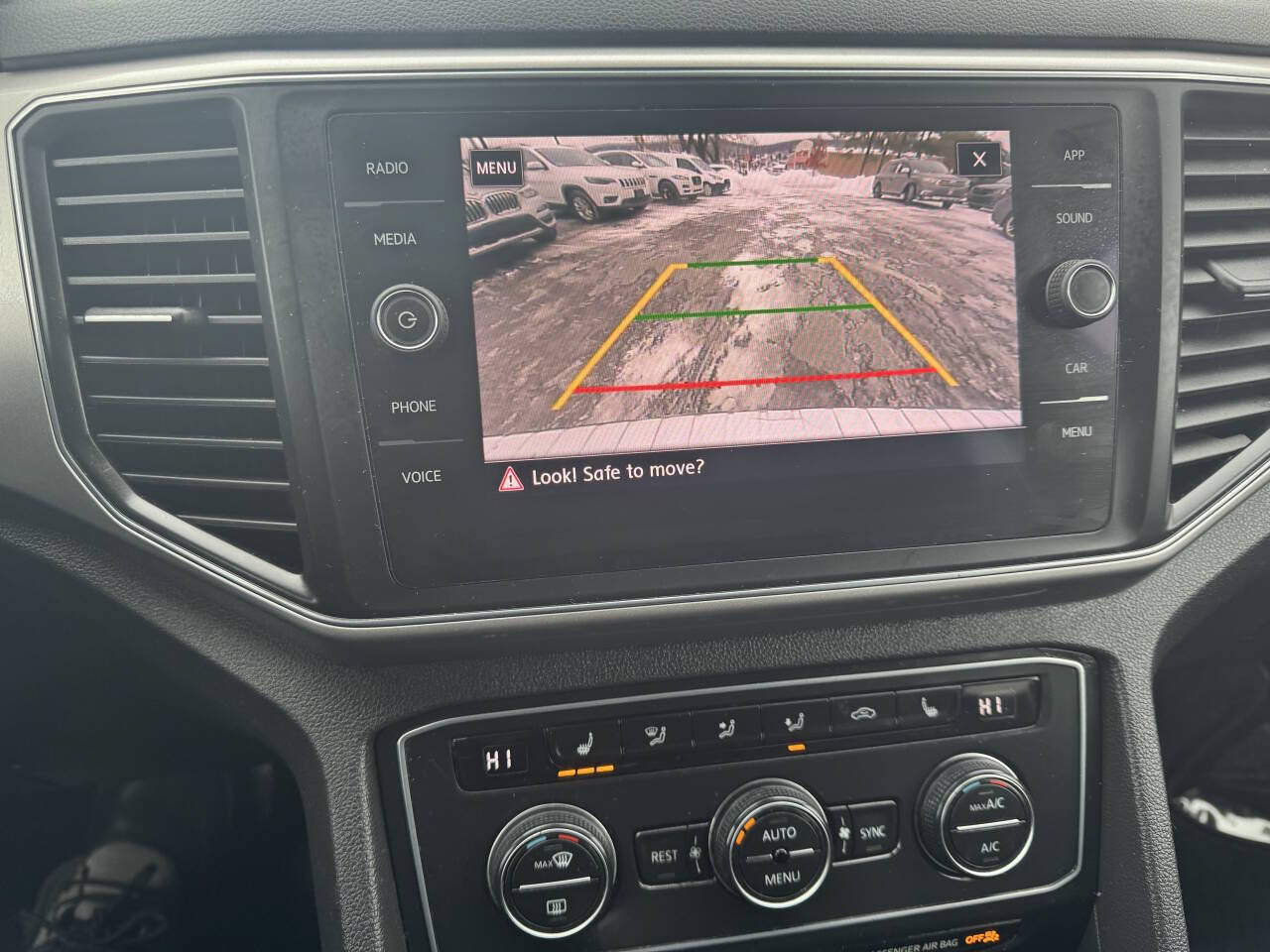 Used 2019 Volkswagen Atlas SE w/ Towing Package AWD/4WD image 30