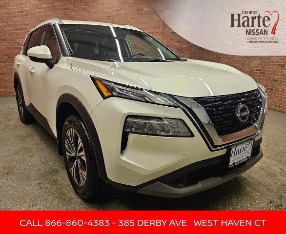 Certified 2022 Nissan Rogue SV w/ SV Premium Package image 1