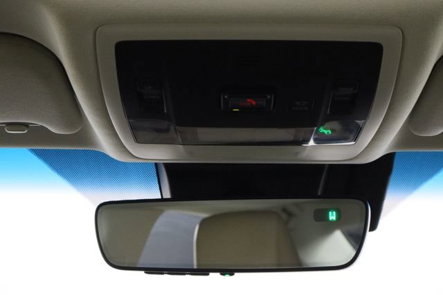 Used 2021 Lexus ES 350 w/ Premium Package image 22