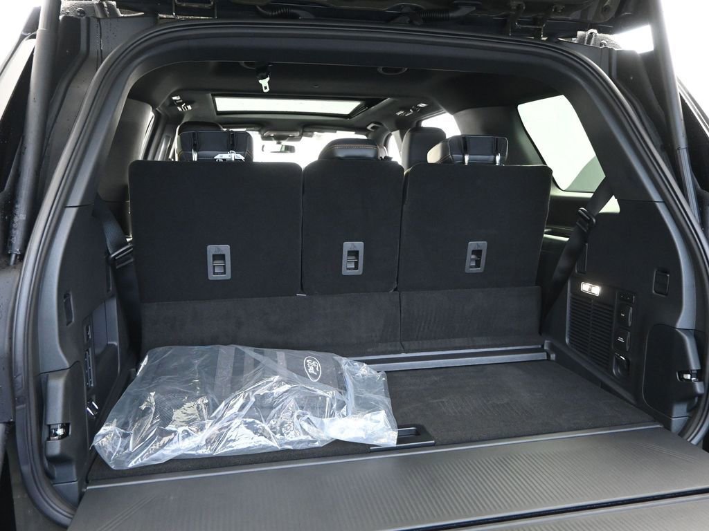 New 2025 Ford Expedition Tremor image 34