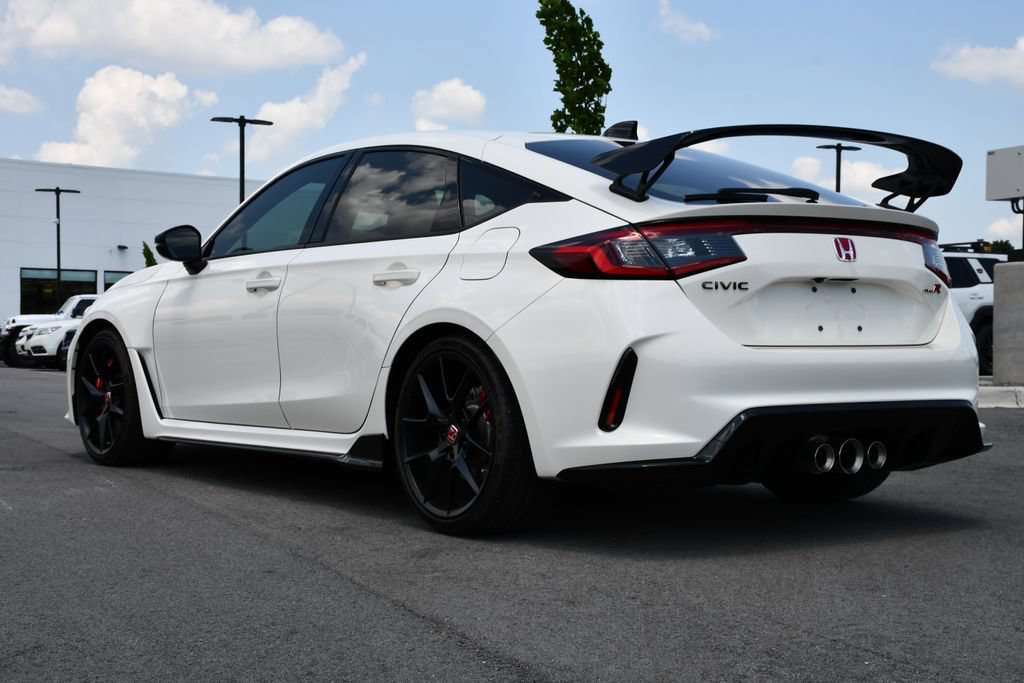 Used 2024 Honda Civic Type R image 5