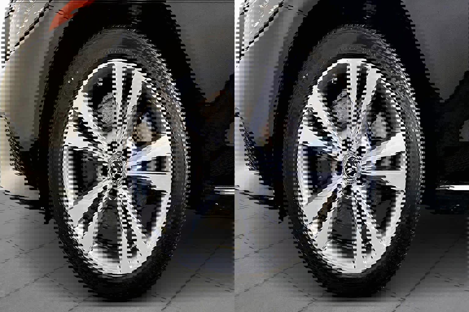 Used 2020 Mercedes-Benz C 300 4MATIC Sedan image 11