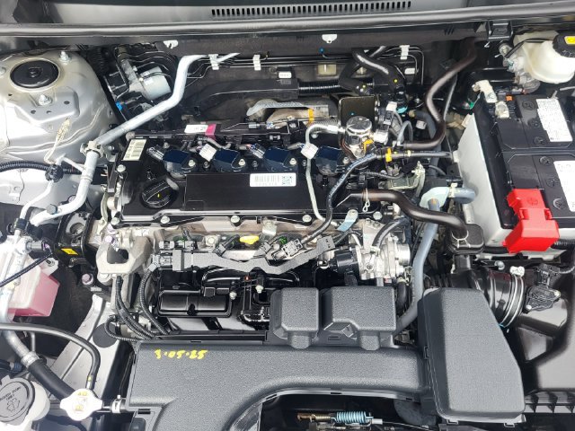 Used 2024 Toyota RAV4 XLE FWD image 11