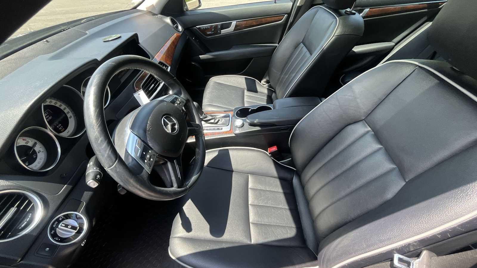 Used 2013 Mercedes-Benz C 300 4MATIC Sedan image 14