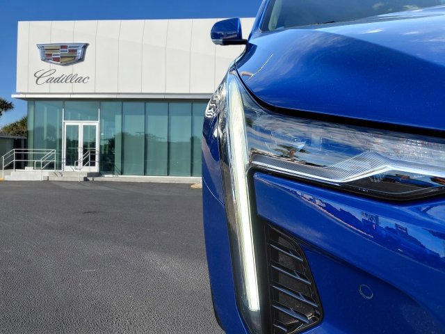Certified 2025 Cadillac CT4 Premium Luxury w/ Climate Package RWD image 5