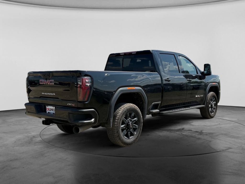Used 2026 GMC Sierra 2500 AT4 w/ AT4 Premium Plus Package AWD/4WD image 10