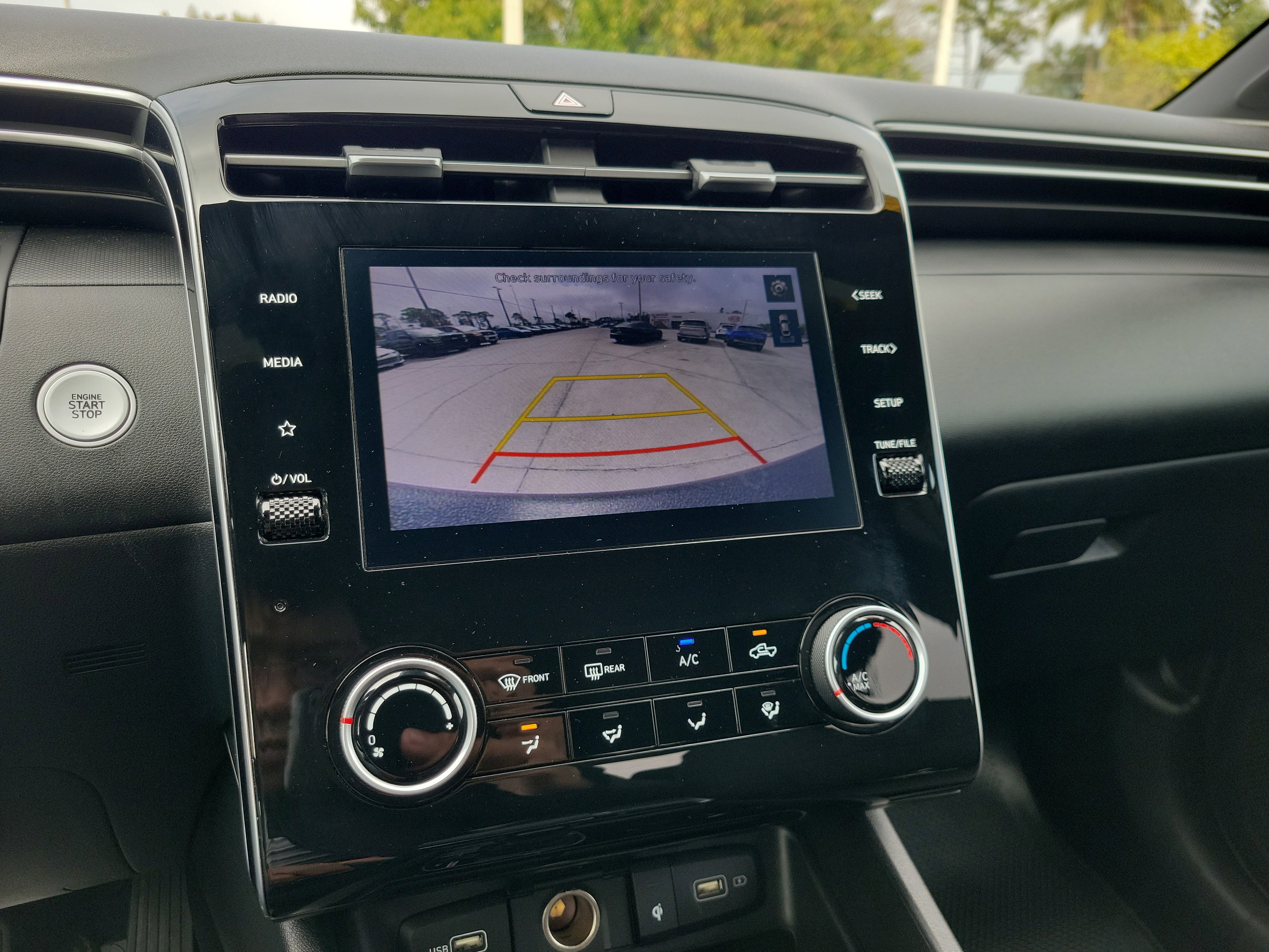 Used 2022 Hyundai Santa Cruz SEL w/ Activity Package image 20