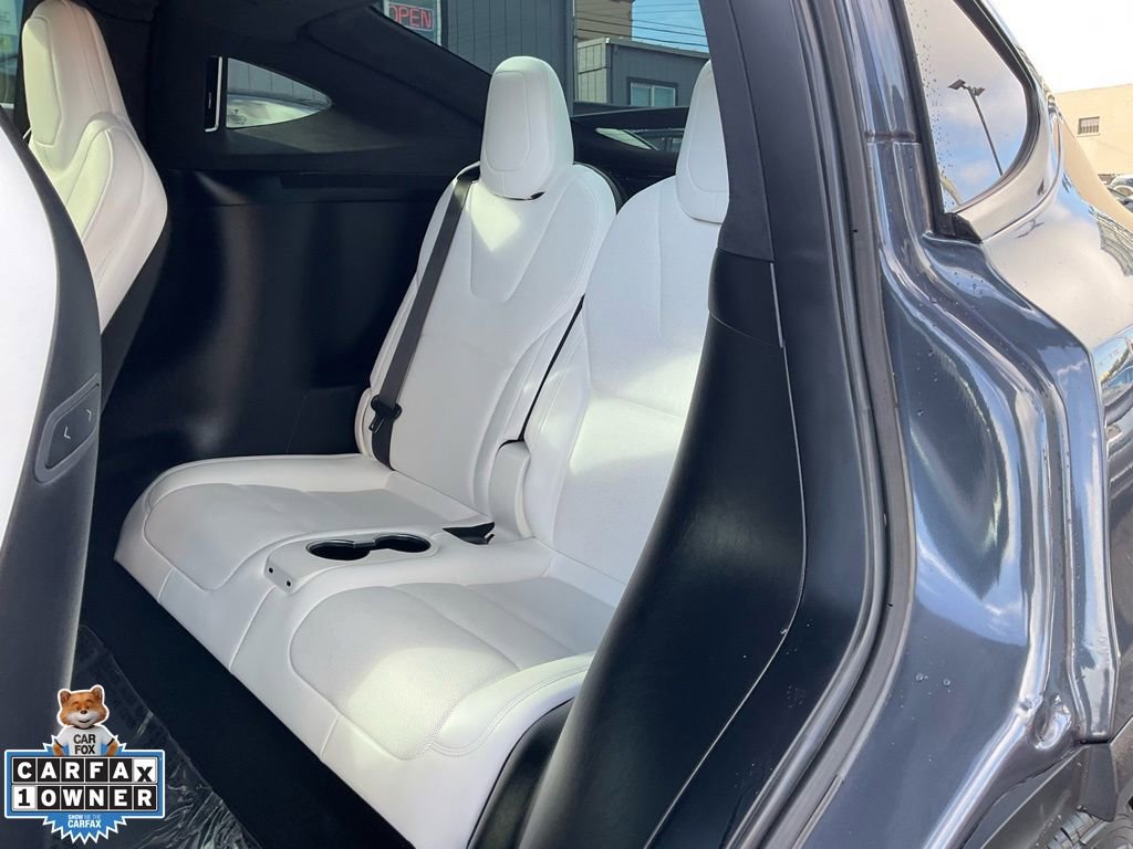 Used 2023 Tesla Model X Plaid image 34