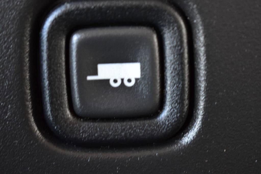 Used 2014 Chevrolet Express 2500 image 35