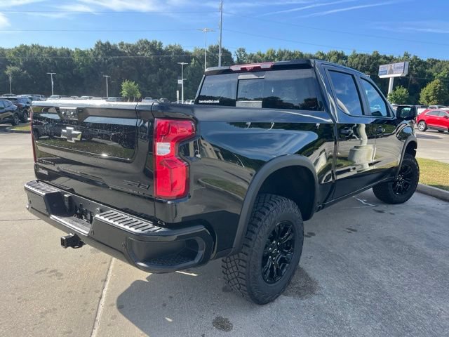 New 2026 Chevrolet Silverado 1500 ZR2 w/ Dark Appearance Package AWD/4WD image 12