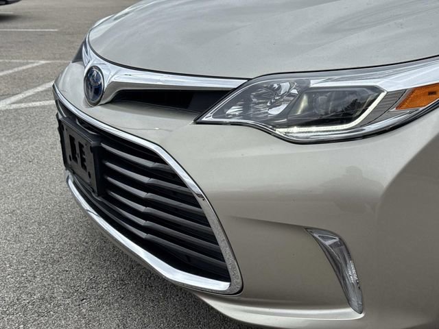Used 2016 Toyota Avalon Limited w/ Toyota Safety Sense Package image 10