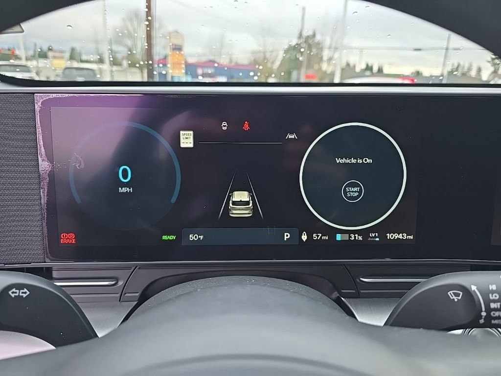 Certified 2024 Hyundai Kona SE image 8