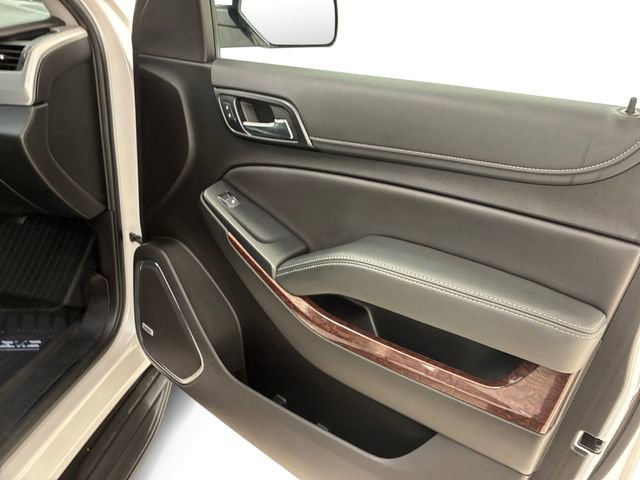 Used 2019 GMC Yukon XL SLT w/ Graphite Performance Edition AWD/4WD image 15