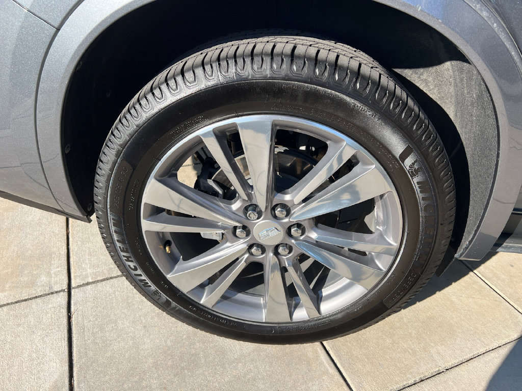 Used 2022 Cadillac XT6 Premium Luxury FWD image 8