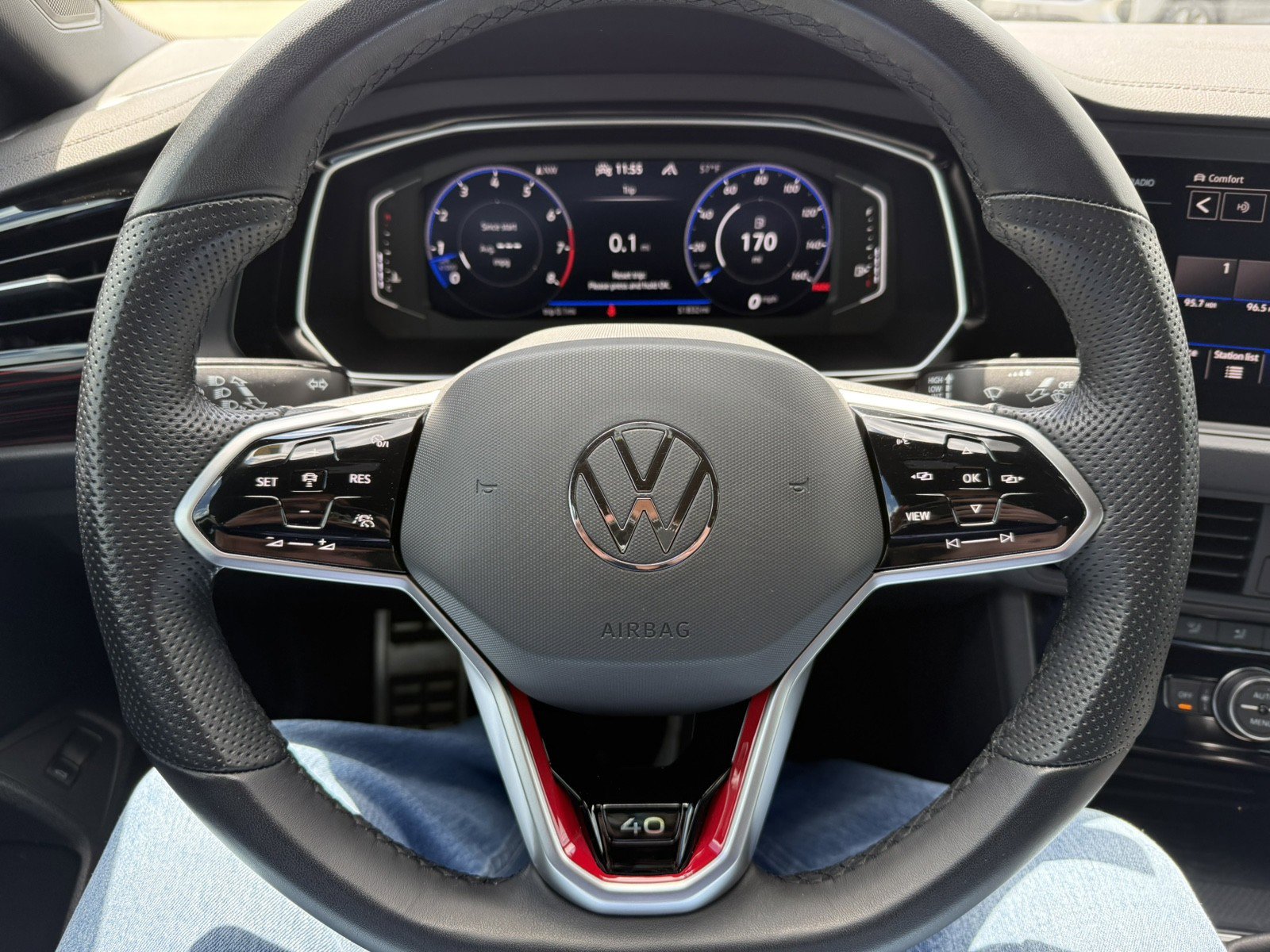Used 2024 Volkswagen Jetta GLI 40th Anniversary Edition FWD image 13