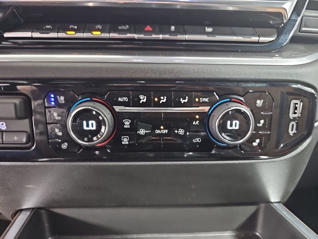 Used 2026 Chevrolet Silverado 1500 High Country AWD/4WD image 27