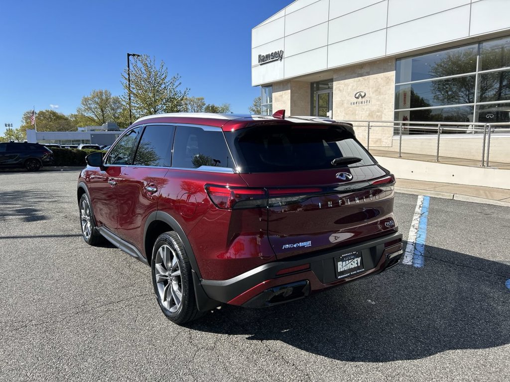 Certified 2023 INFINITI QX60 Luxe AWD/4WD image 6
