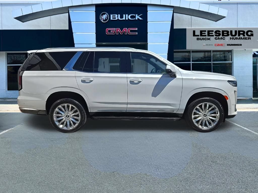 Used 2024 Cadillac Escalade Premium Luxury AWD/4WD image 8