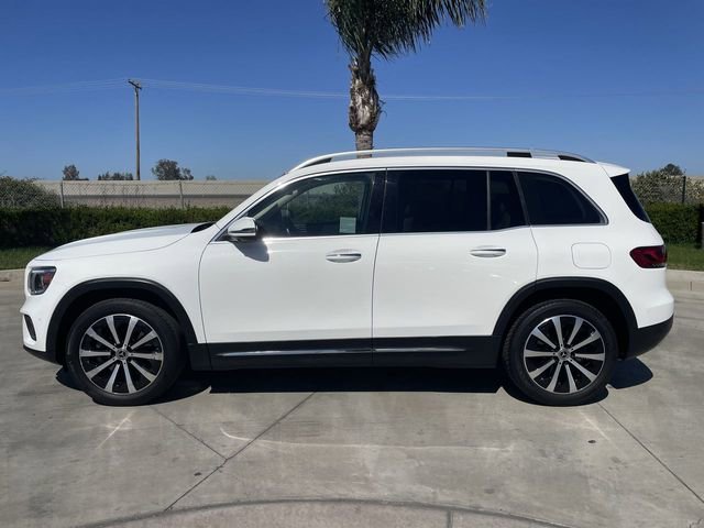 Used 2022 Mercedes-Benz GLB 250 w/ Premium Package Lite image 5